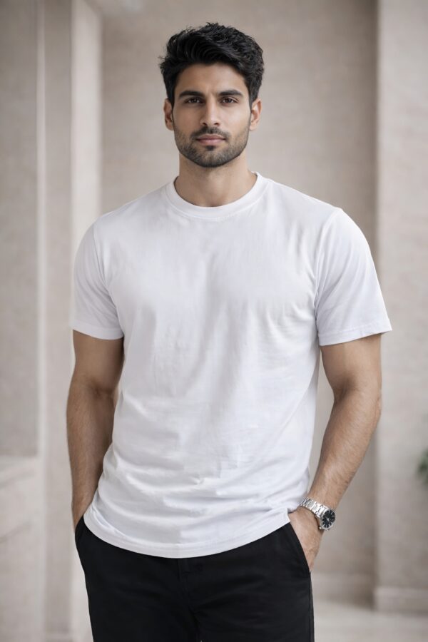 White Round Neck Plain T-shirt