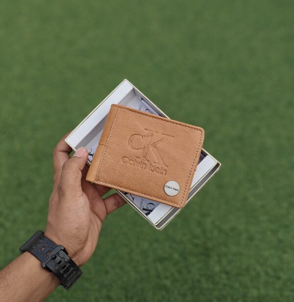 Tan Brown Men’s Premium Wallet – Elegant & Minimal