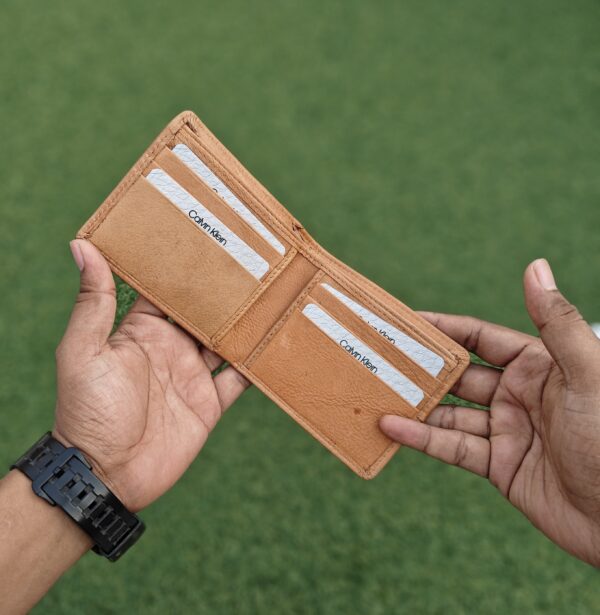 Tan Brown Men’s Premium Wallet – Elegant & Minimal